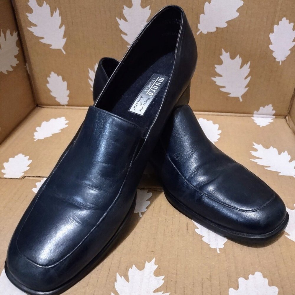 Munro American Dante Slip On Comfort Pump Shoes Size 9 N EUC, hardly worn